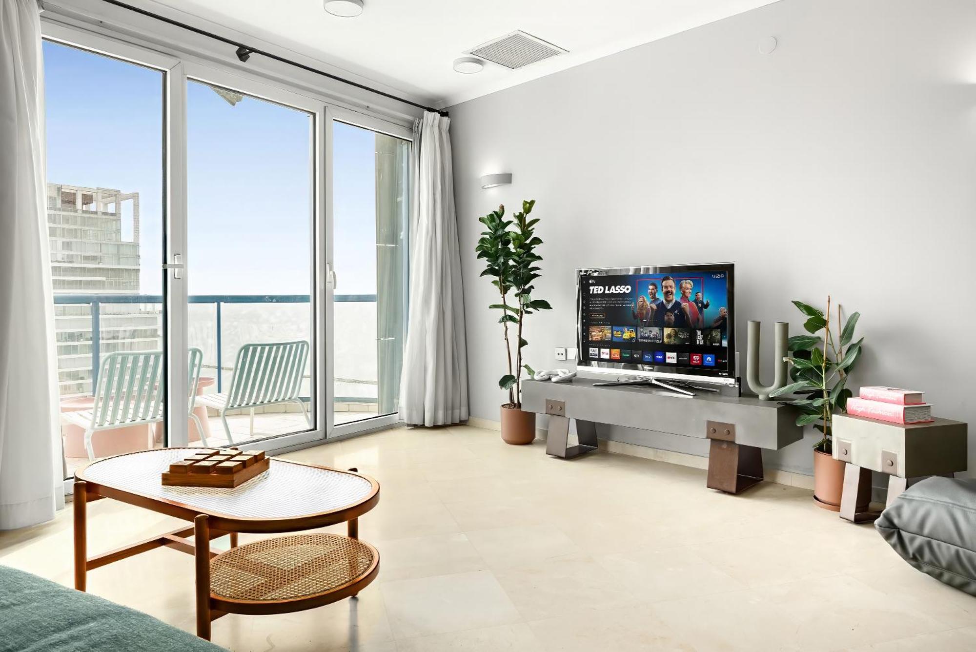 Superb Beachfront Apartments With Shelter By Sea N' Rent Tel Aviv Exterior photo